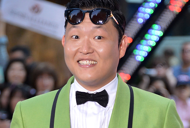 Psy est de retour