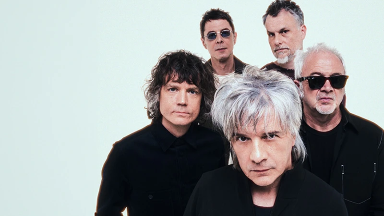 Indochine prolonge l’aventure avec 