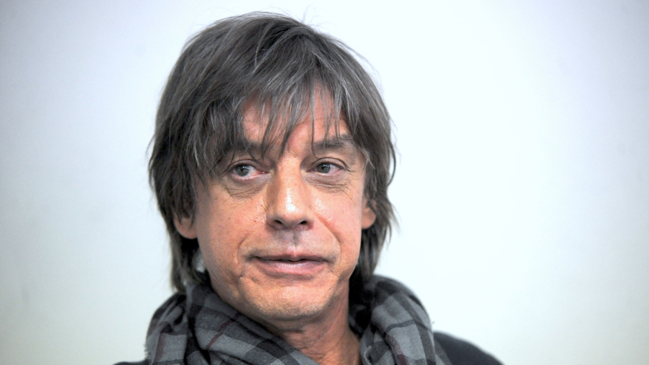 Jean-Louis Aubert revient avec émotion sur le décès de sa mère