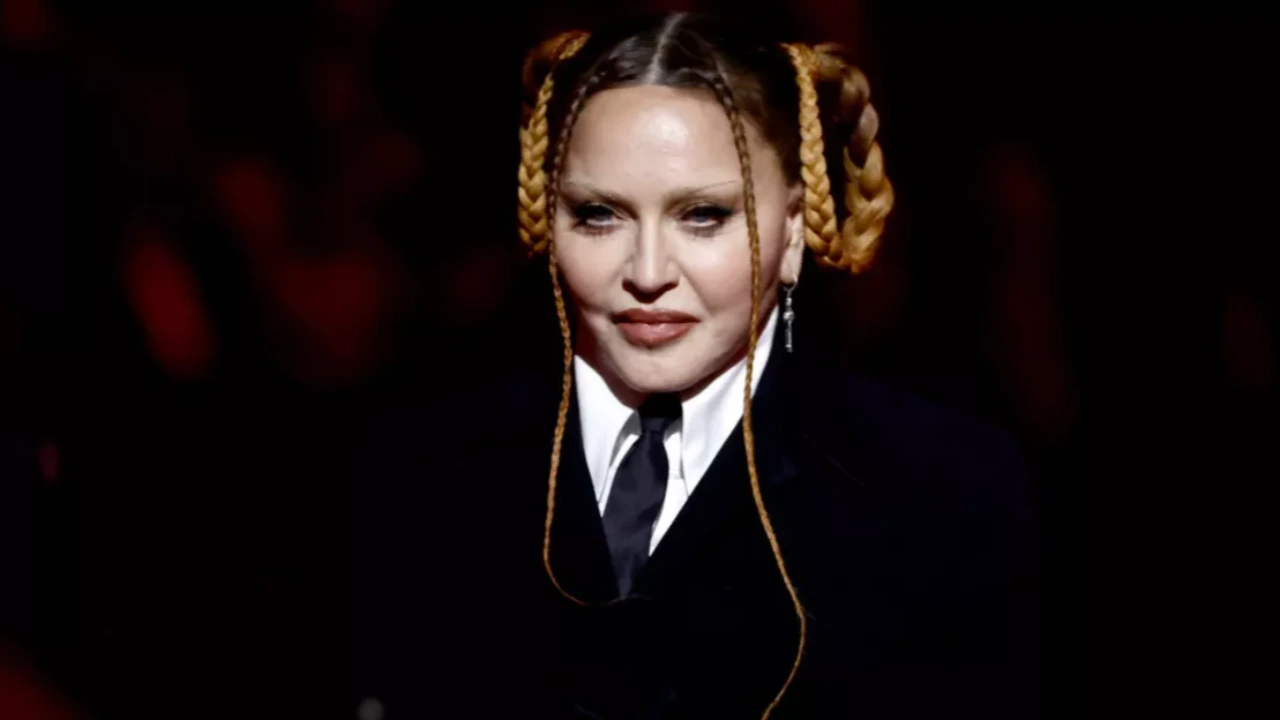 Madonna placée en soins intensifs, sa tournée annulée