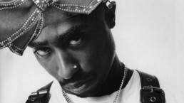 50 Cent réunit Tupac et Eminem sur un titre inédit pour la bande originale de Street Fighter