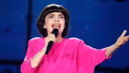 Mireille Mathieu rend un hommage bouleversant à Brigitte Bardot