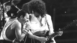Queen : Brian May dévoile un inédit de Noël avec Freddie Mercury
