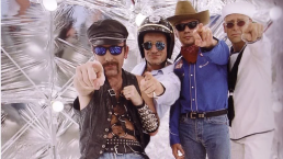 U2 surprend avec l’EP engagé 