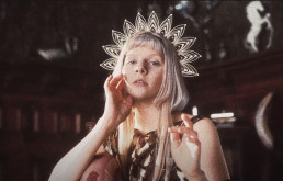 Aurora met les femmes à l’honneur avec son nouveau single 