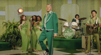 Macklemore rend hommage à Outkast dans le clip du titre « Maniac » (vidéo)