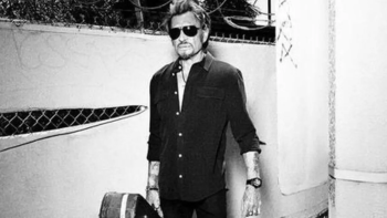 Michel Drucker raconte un épisode dramatique de la vie de Johnny Hallyday