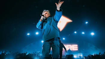 Orelsan explose les records : 20 nouvelles dates annoncées, dont 5 Bercy