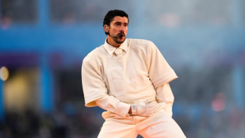 Super Bowl 2026 : Bad Bunny électrise la mi-temps, Trump s’indigne