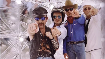 U2 surprend avec l’EP engagé 